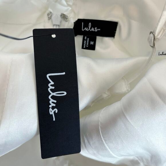 NWT Lulus Modern Adoration White Satin Backless Lace-Up Maxi Dress Size M - Picture 9 of 11